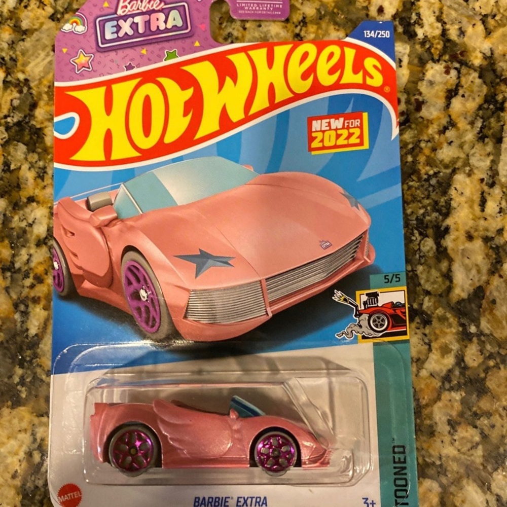 2022 Hot Wheels Barbie pink tooned